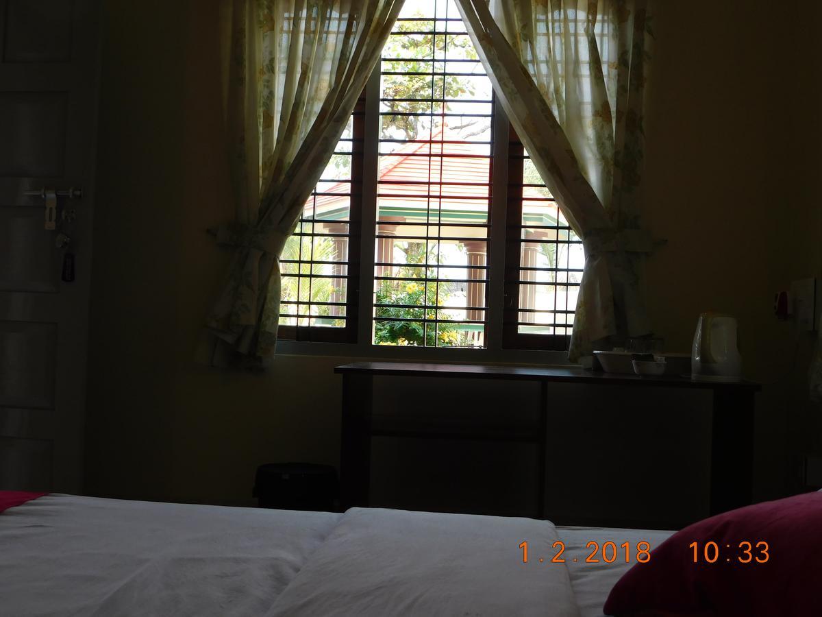 Kochi Sunset Beach Villa Cherai מראה חיצוני תמונה