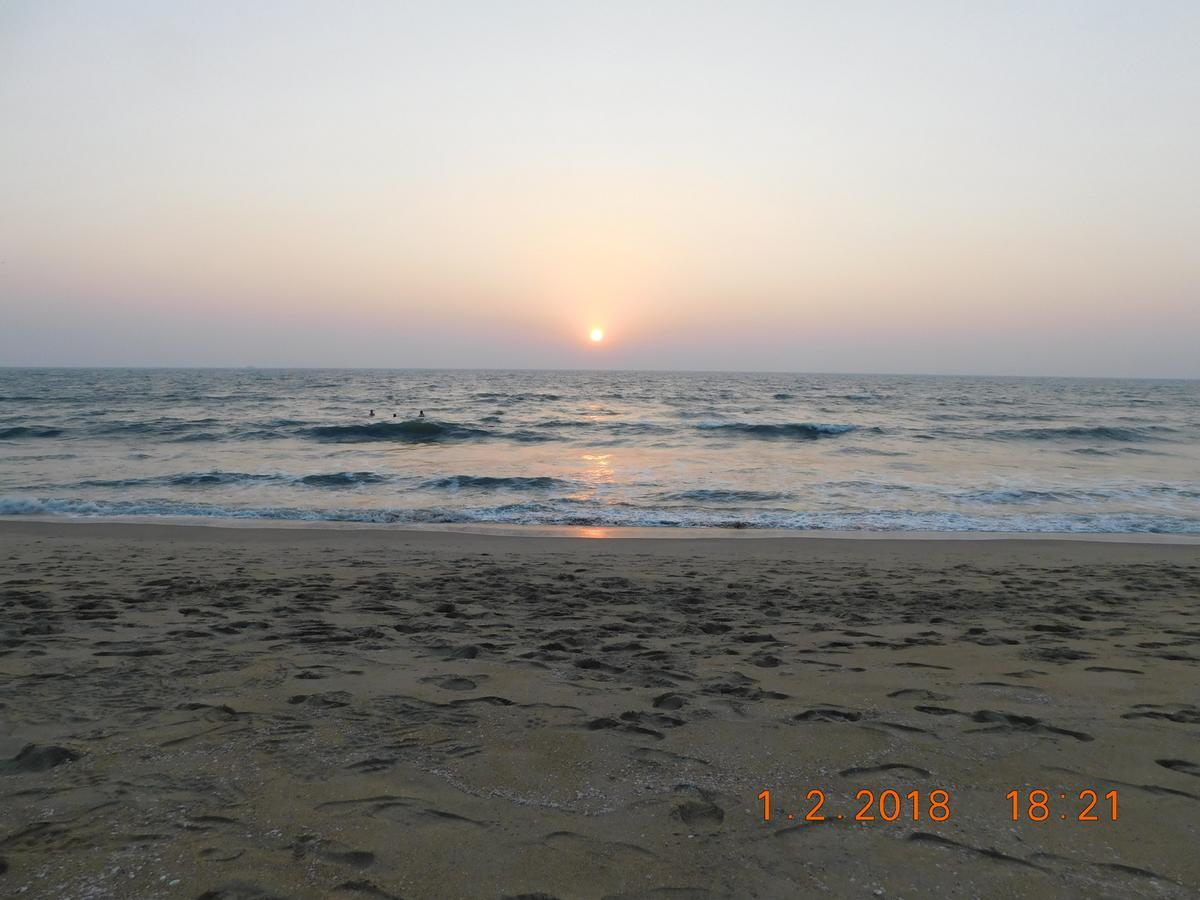 Kochi Sunset Beach Villa Cherai מראה חיצוני תמונה