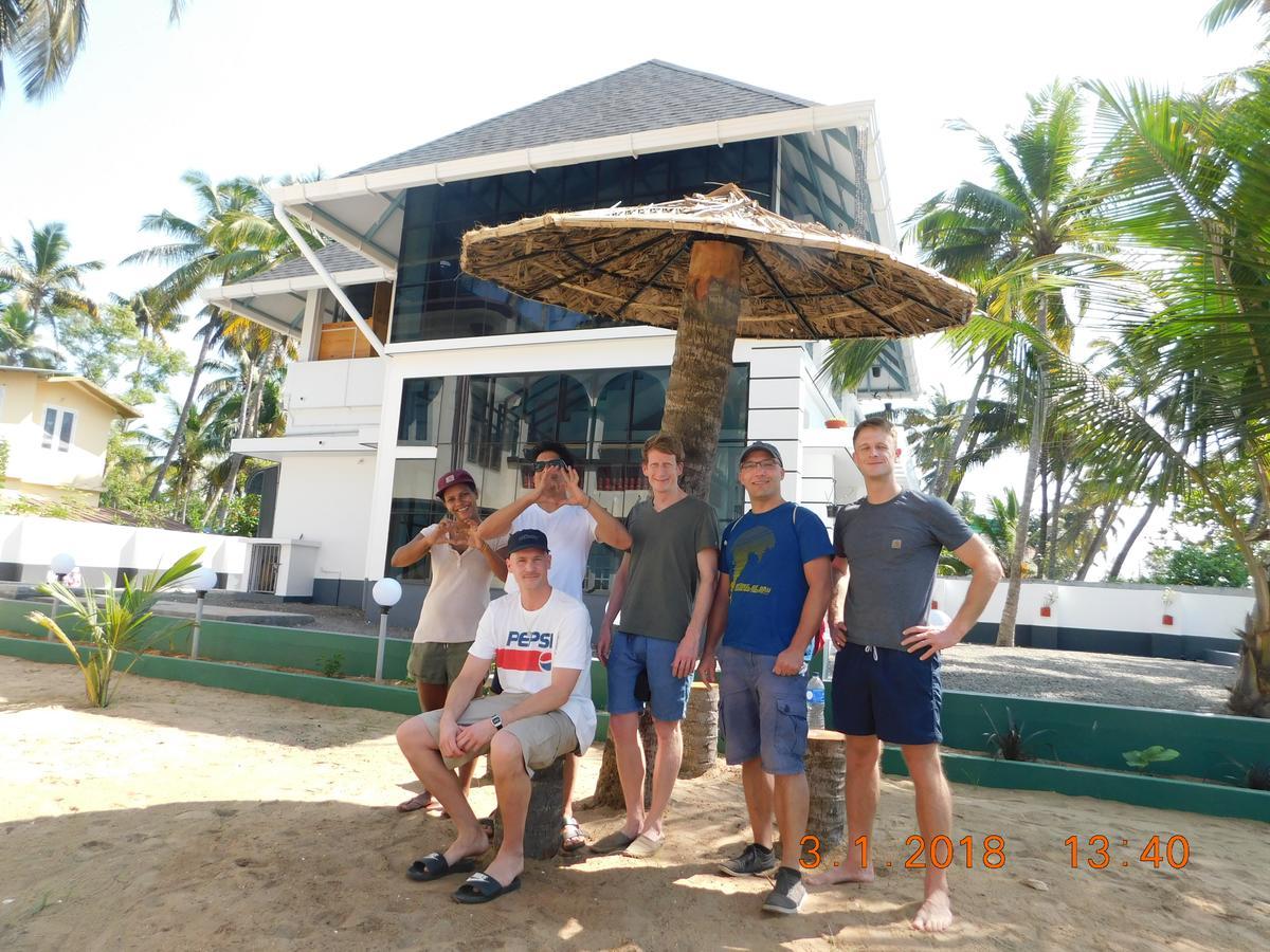 Kochi Sunset Beach Villa Cherai מראה חיצוני תמונה