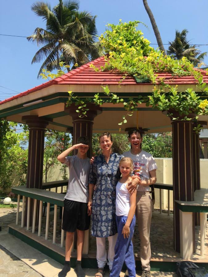 Kochi Sunset Beach Villa Cherai מראה חיצוני תמונה